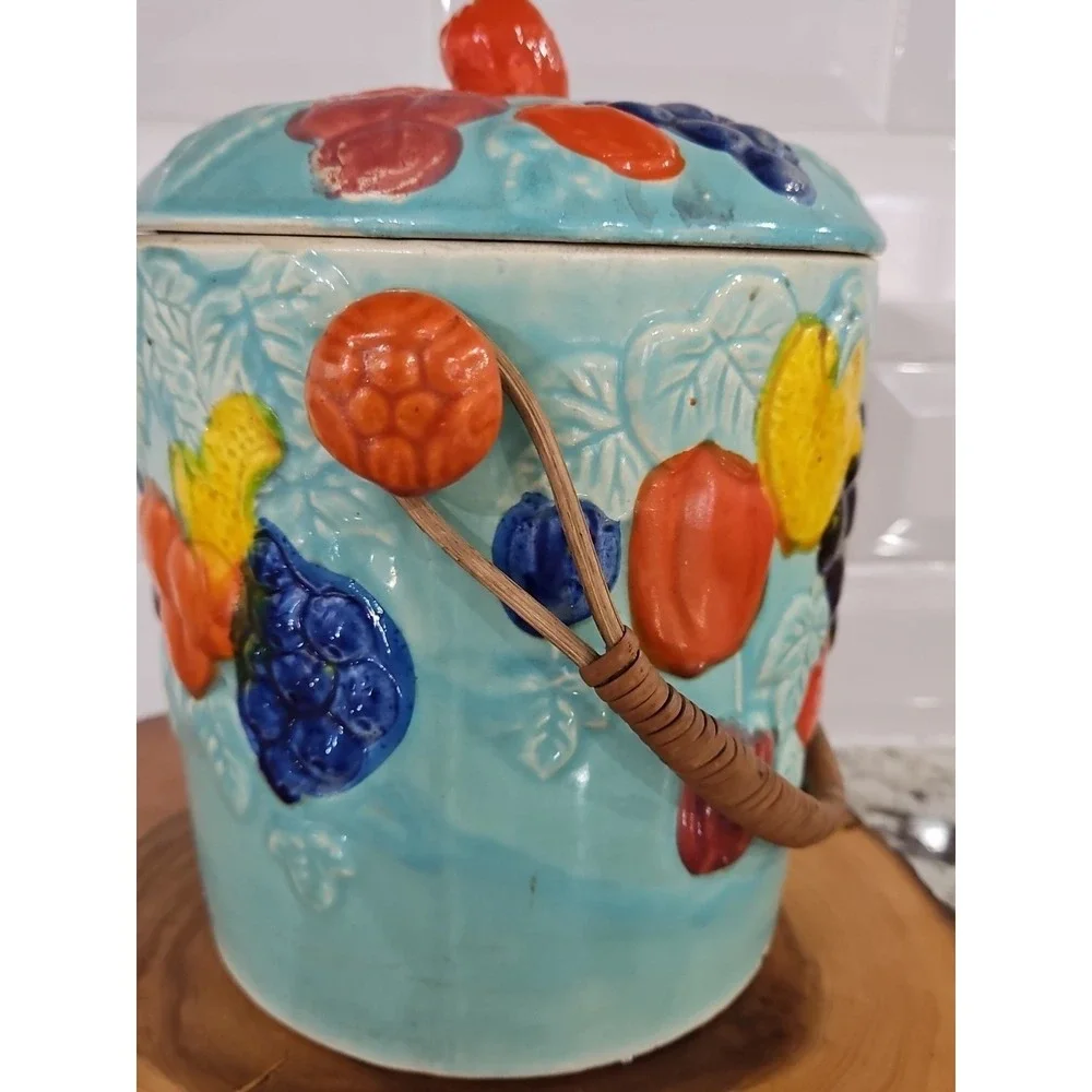Vintage Biscuit Jar With Lid & Wicker‎ Handle Ceramic Made In Japan 8.5×6×6 inc